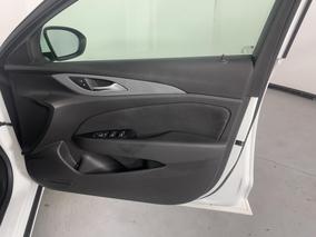 Photo '15' of Holden Commodore