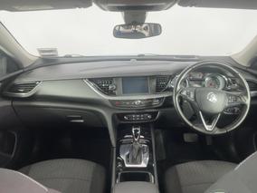 Photo '17' of Holden Commodore
