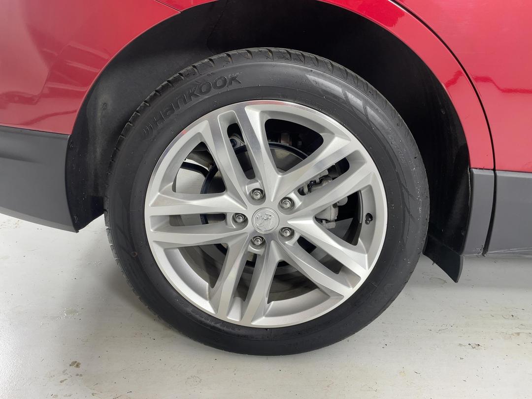 Photo '12' of Holden Equinox