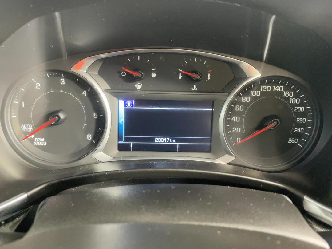 Photo '21' of Holden Equinox