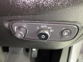 Photo '27' of Holden Equinox