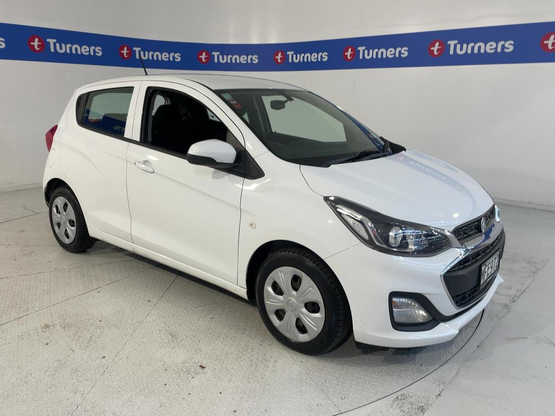 Photo '1' of Holden Spark