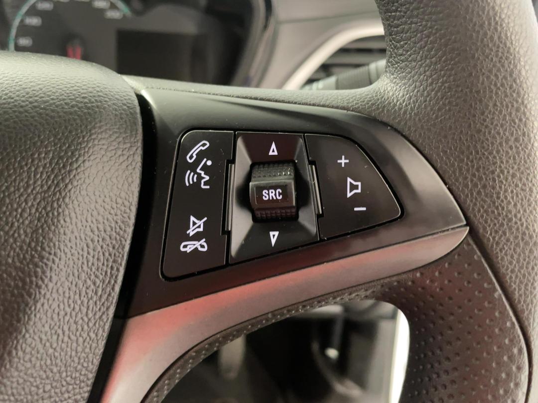Photo '25' of Holden Spark