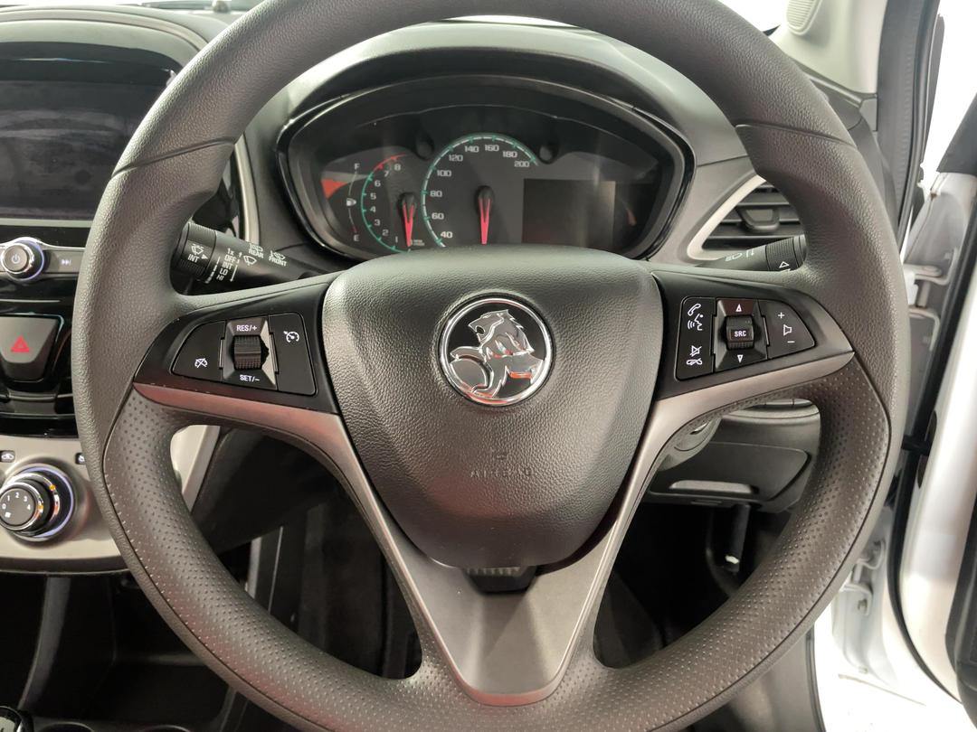 Photo '27' of Holden Spark