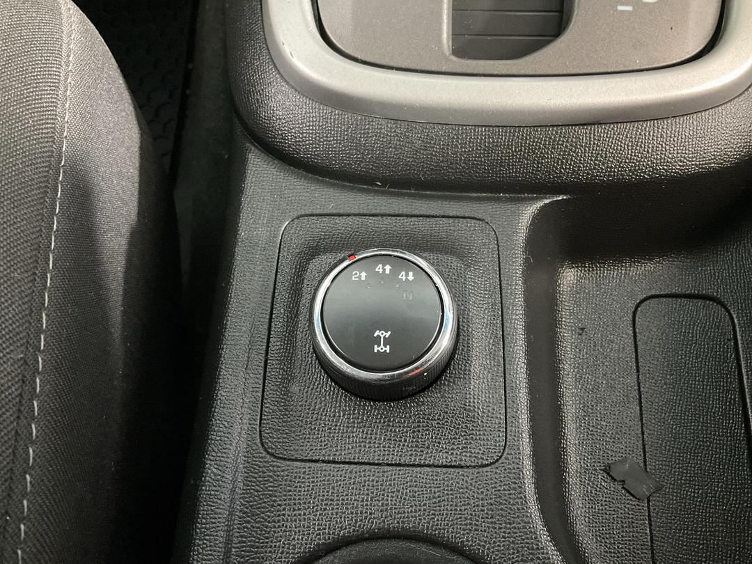 Photo '28' of Holden Trailblazer