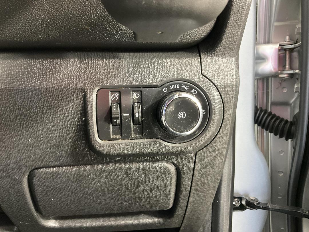 Photo '29' of Holden Trailblazer