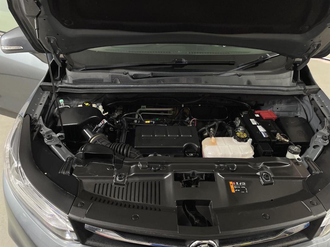 Photo '13' of Holden Trax