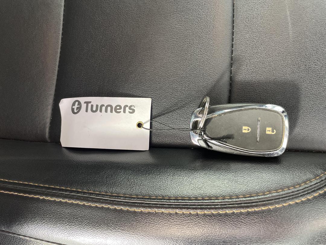 Photo '22' of Holden Trax