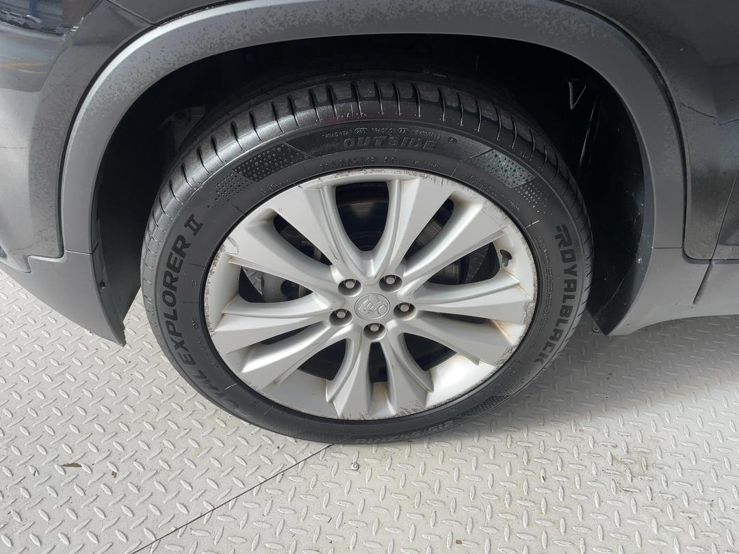 Photo '10' of Holden Trax