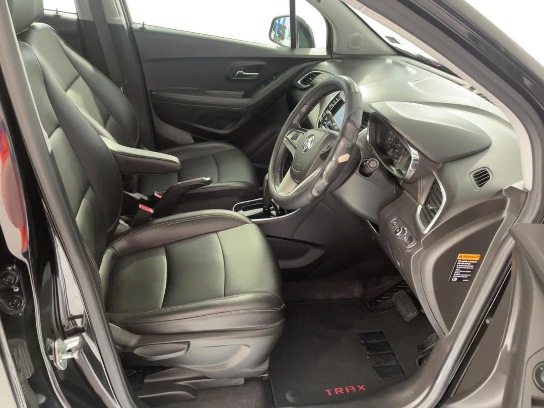 Photo '16' of Holden Trax