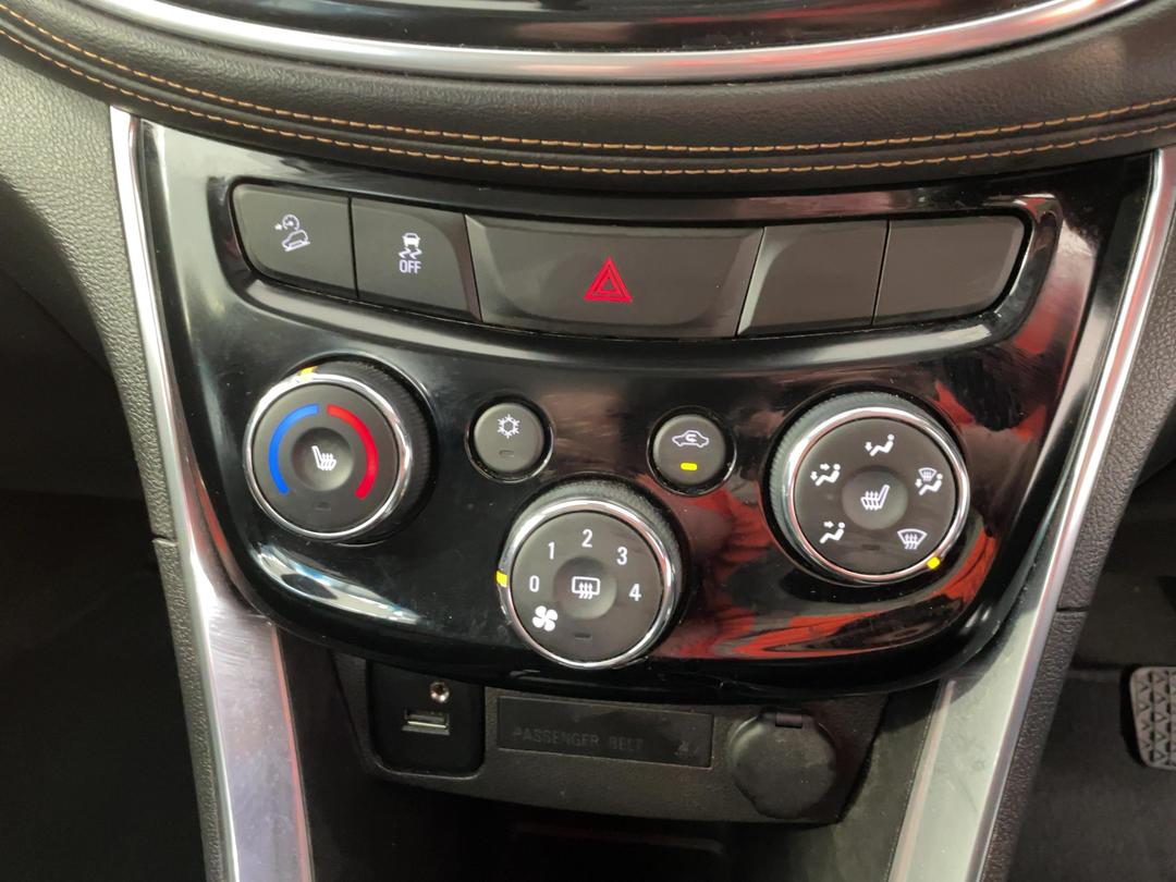 Photo '31' of Holden Trax