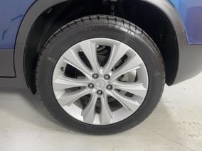 Photo '11' of Holden Trax