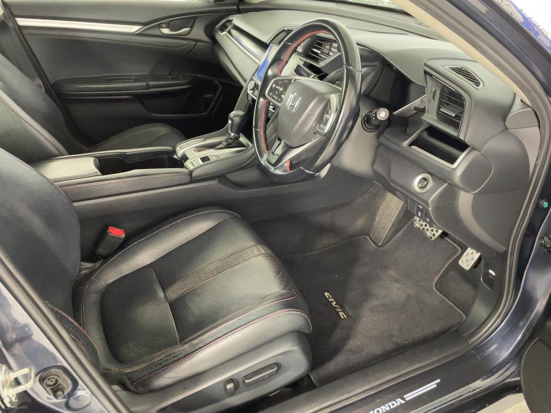 Photo '16' of Honda Civic