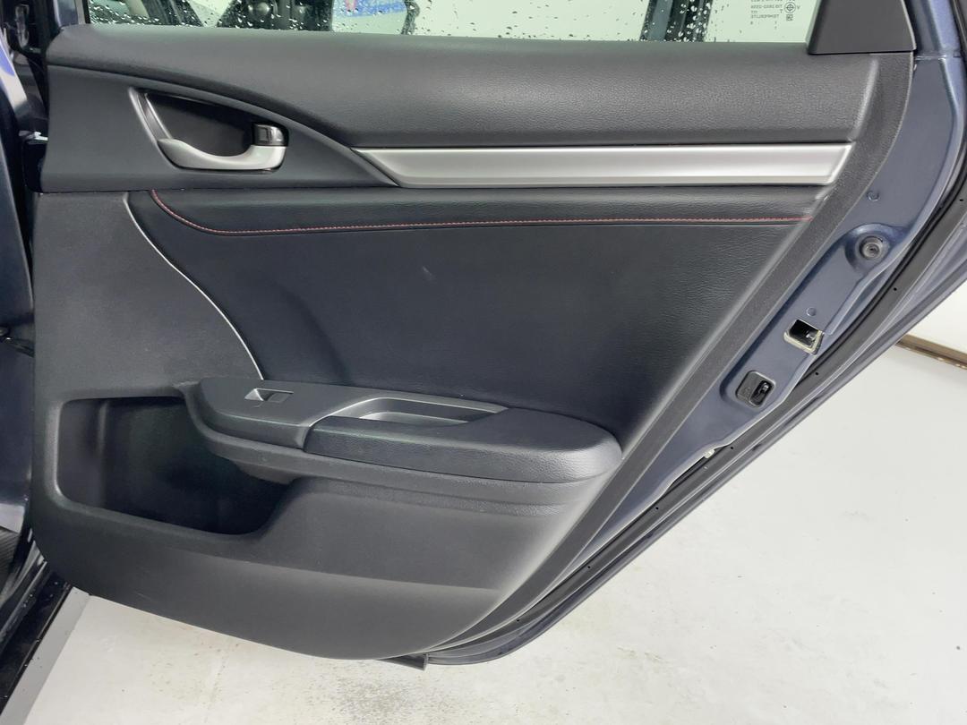 Photo '19' of Honda Civic