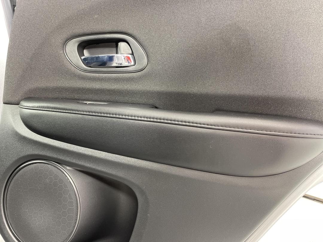 Photo '19' of Honda HR-V