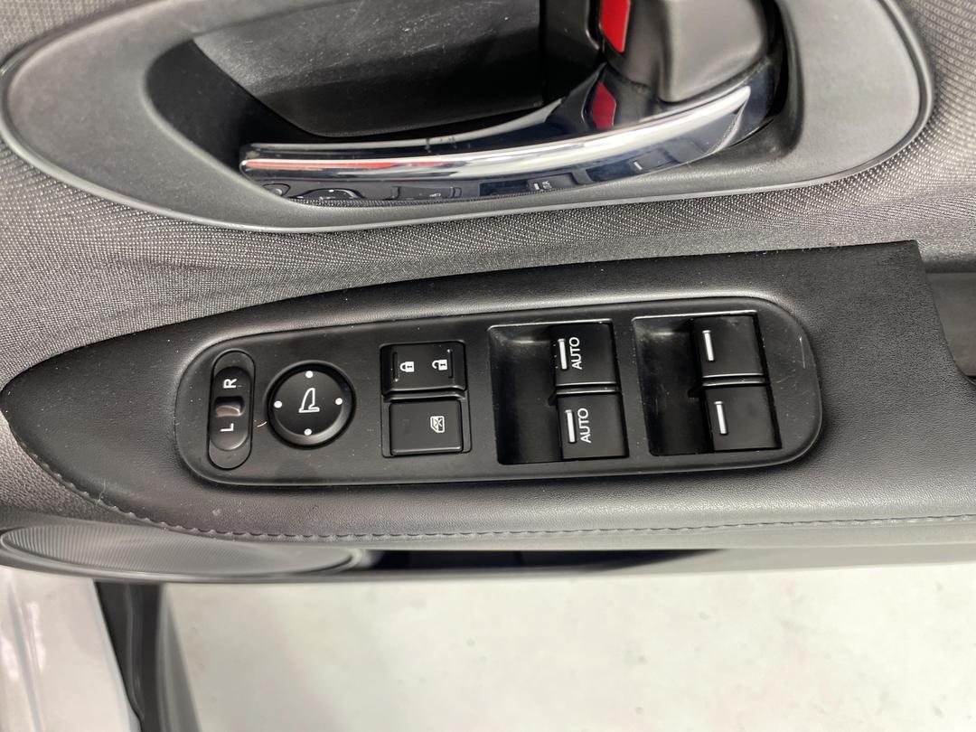 Photo '24' of Honda HR-V