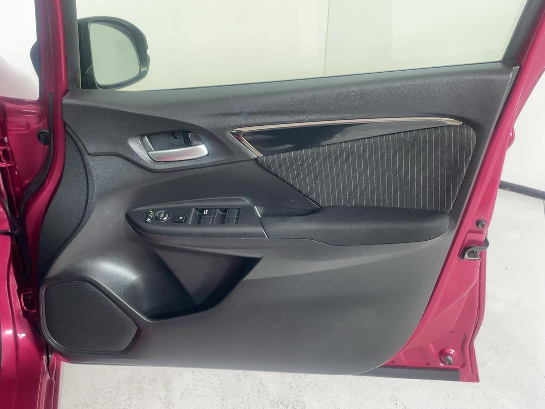 Photo '15' of Honda Jazz