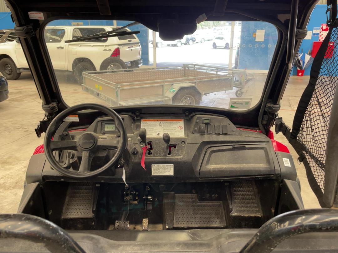 Photo '10' of Honda Pioneer SXS700M2E Photo '10' of Honda Pioneer SXS700M2E