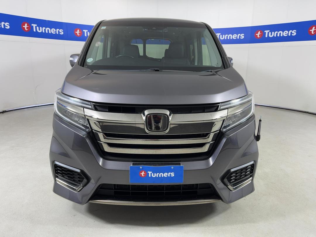 Photo '2' of Honda Stepwgn