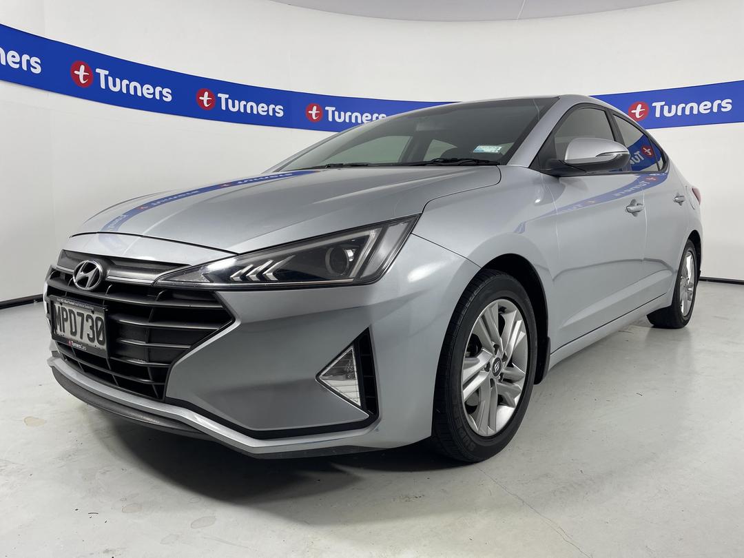 Photo '4' of Hyundai Elantra