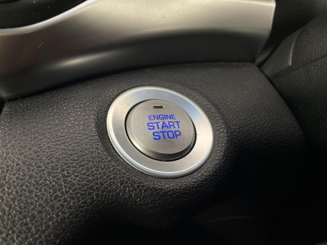 Photo '27' of Hyundai Elantra