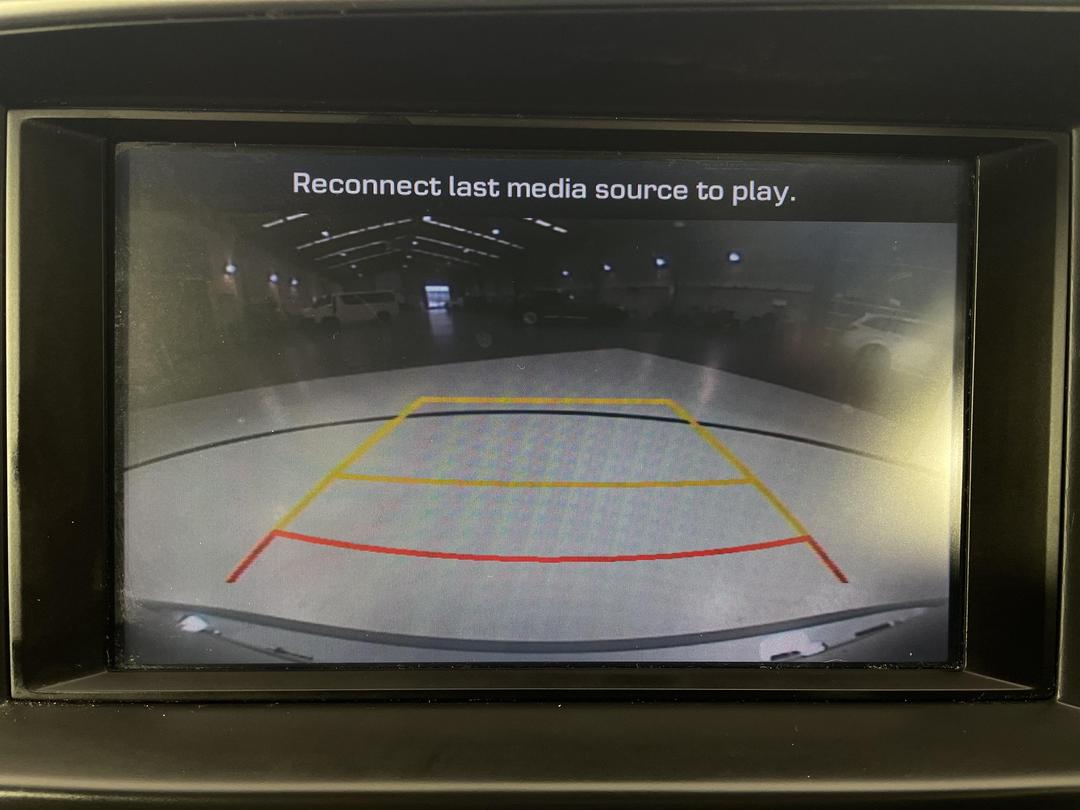 Photo '28' of Hyundai Elantra