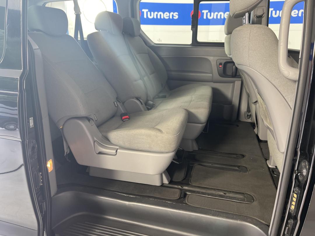 Photo '20' of Hyundai Imax