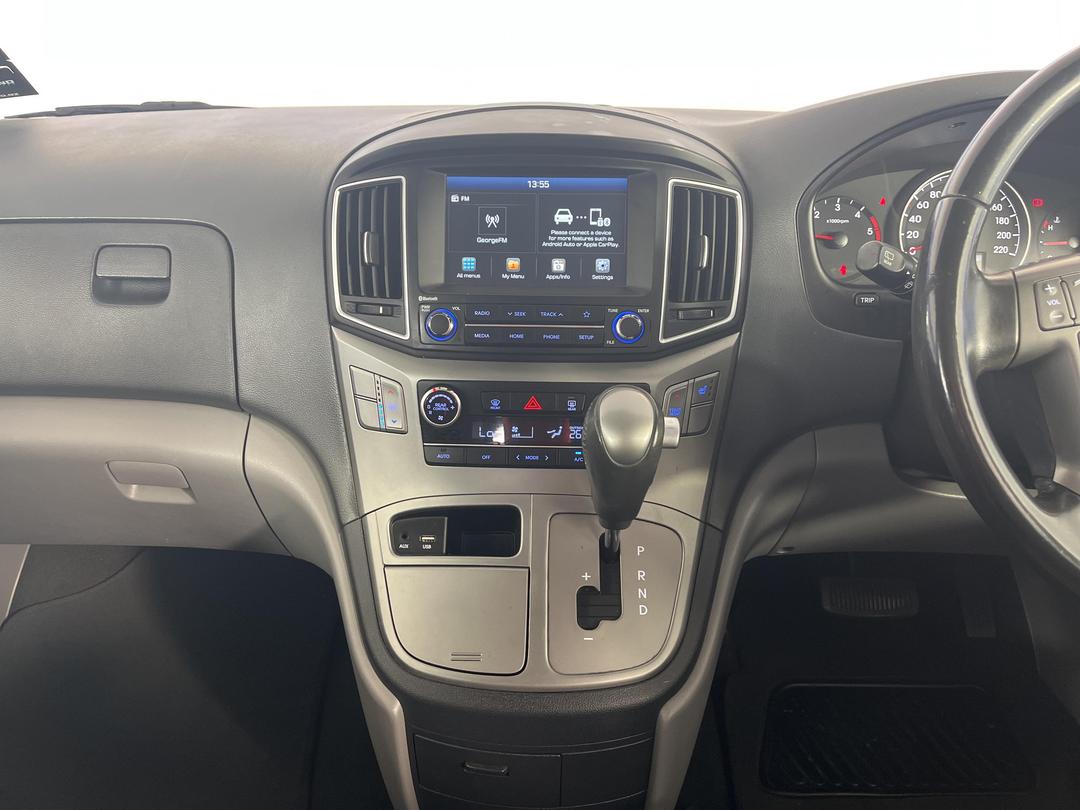 Photo '18' of Hyundai Imax