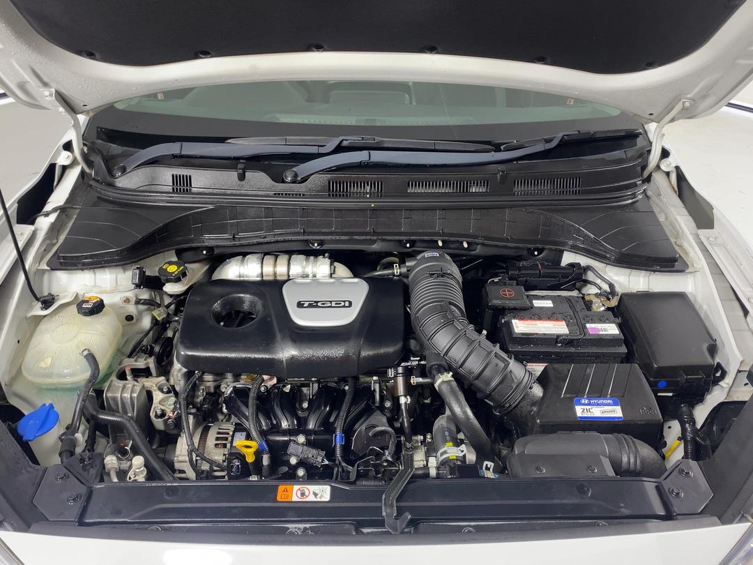 Photo '13' of Hyundai Kona