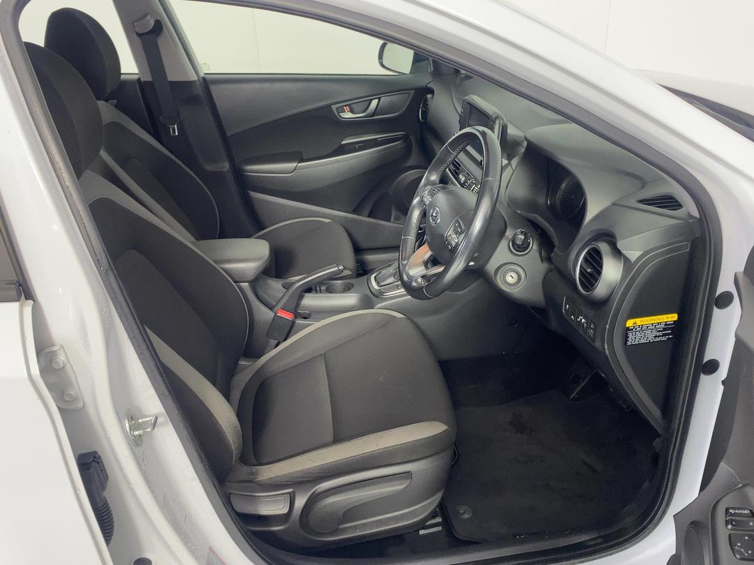 Photo '16' of Hyundai Kona