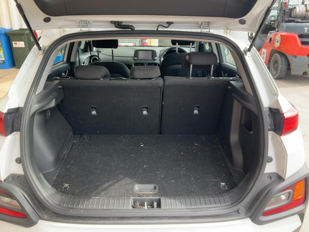 Photo '18' of Hyundai Kona 1.6T AWD
