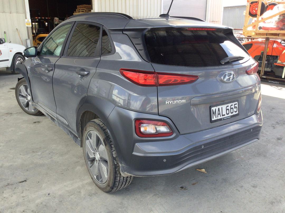 Photo '5' of Hyundai Kona EV 64KWH