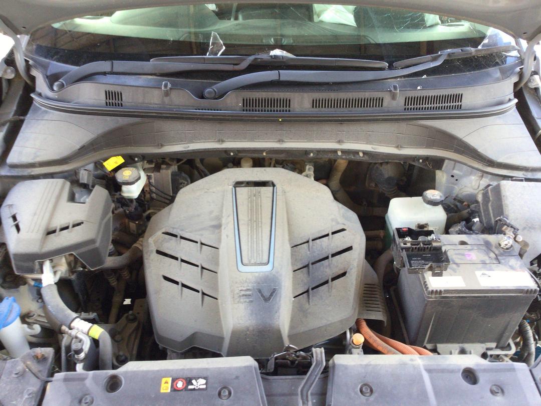Photo '18' of Hyundai Kona EV 64KWH