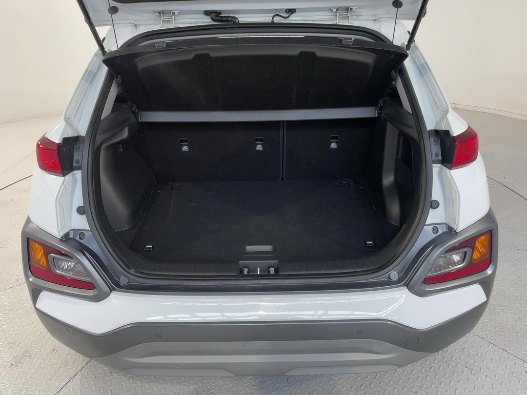 Photo '14' of Hyundai Kona