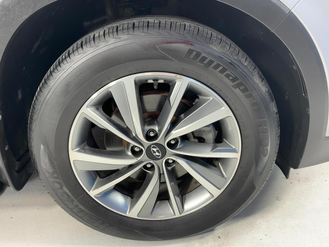 Photo '9' of Hyundai Santa FE
