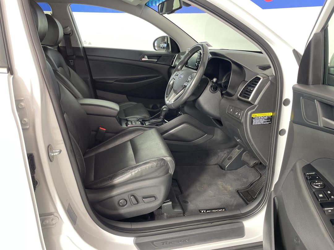 Photo '16' of Hyundai Tucson