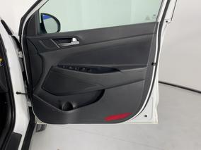 Photo '15' of Hyundai Tucson