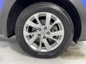 Photo '9' of Hyundai Tucson