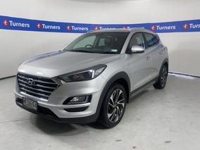 Photo '4' of Hyundai Tucson