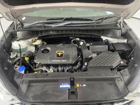 Photo '13' of Hyundai Tucson