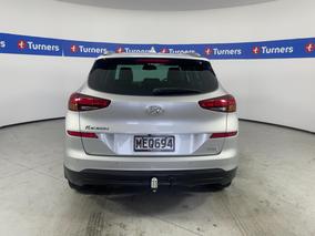 Photo '6' of Hyundai Tucson
