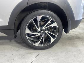 Photo '11' of Hyundai Tucson
