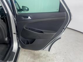 Photo '19' of Hyundai Tucson