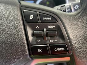 Photo '24' of Hyundai Tucson