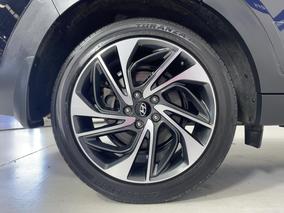 Photo '12' of Hyundai Tucson