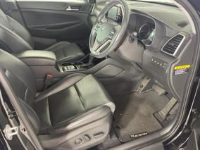 Photo '16' of Hyundai Tucson