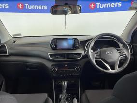 Photo '17' of Hyundai Tucson