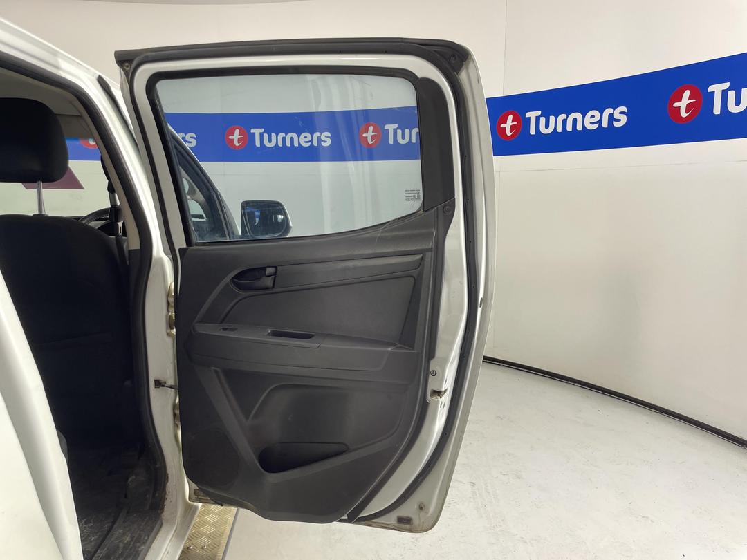 Photo '17' of Isuzu D-MAX LX DC