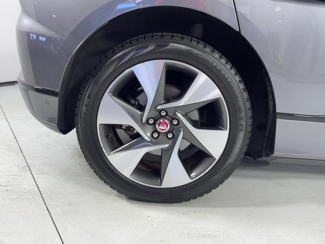 Photo '12' of Jaguar I-Pace