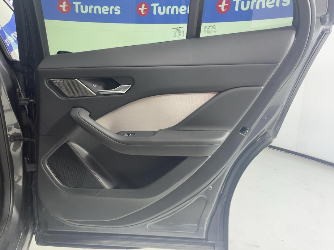 Photo '19' of Jaguar I-Pace